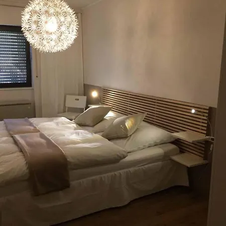 Bergnest Apartment *