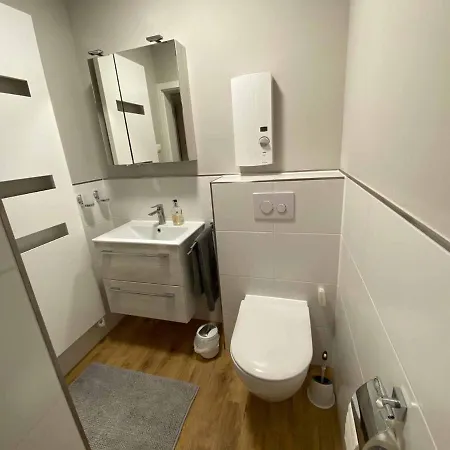 Bergnest Apartment *
